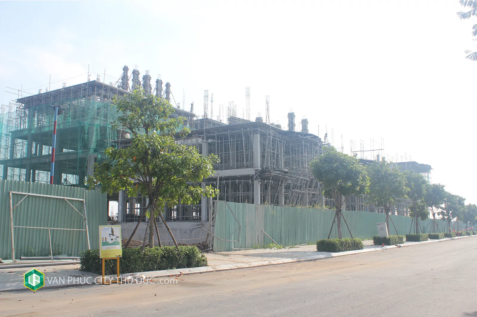 Chính chủ cho thuê biệt thự Mansion vị trí phong thủy mặt đường 20m hướng Tây Nam