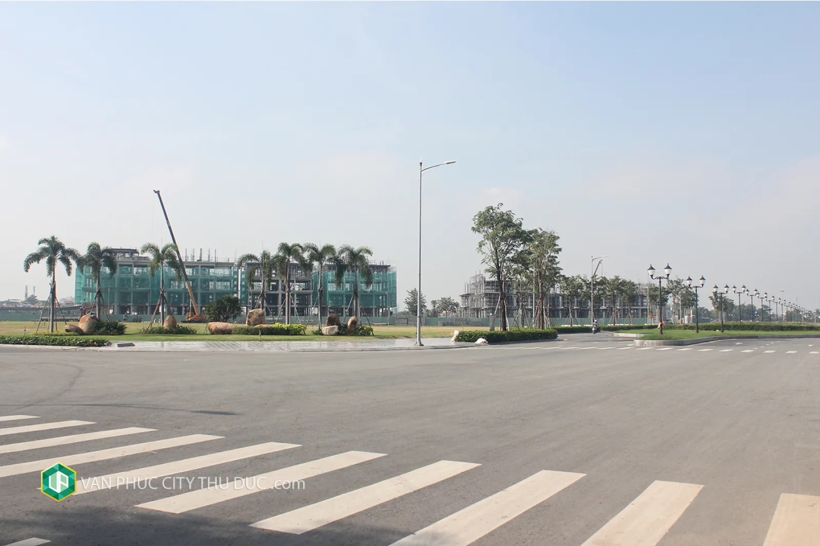 Chính chủ cho thuê biệt thự Mansion vị trí phong thủy mặt đường 20m hướng Tây Nam