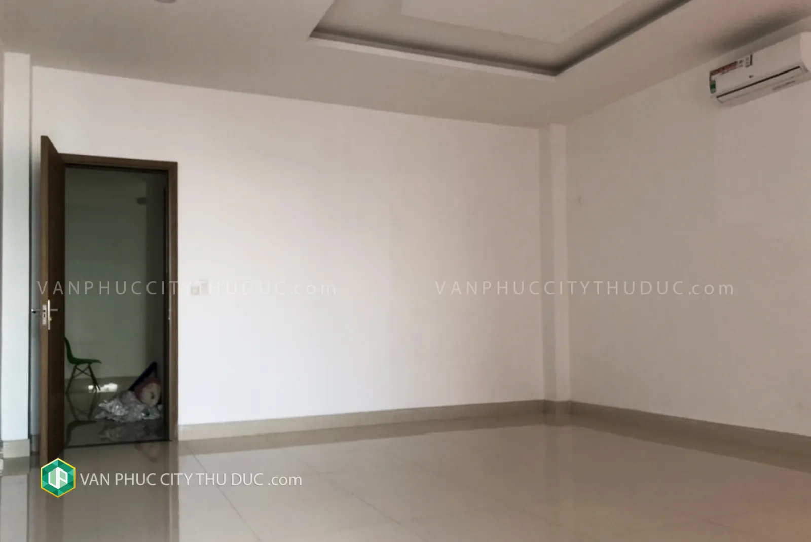 Cho thuê gấp mặt bằng Nguyễn Thị Nhung Trệt + lửng + 4 lầu 7x21m đường rộng 16m hướng Bắc