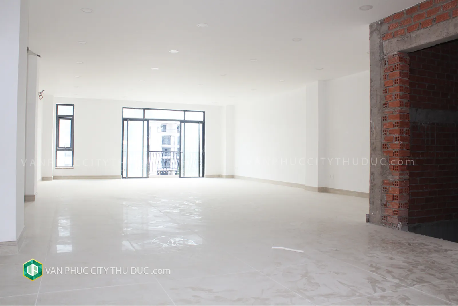 Cho thuê gấp nhà Vạn Phúc Thủ Đức ngay khu công viên 7x22m hướng Tây Nam