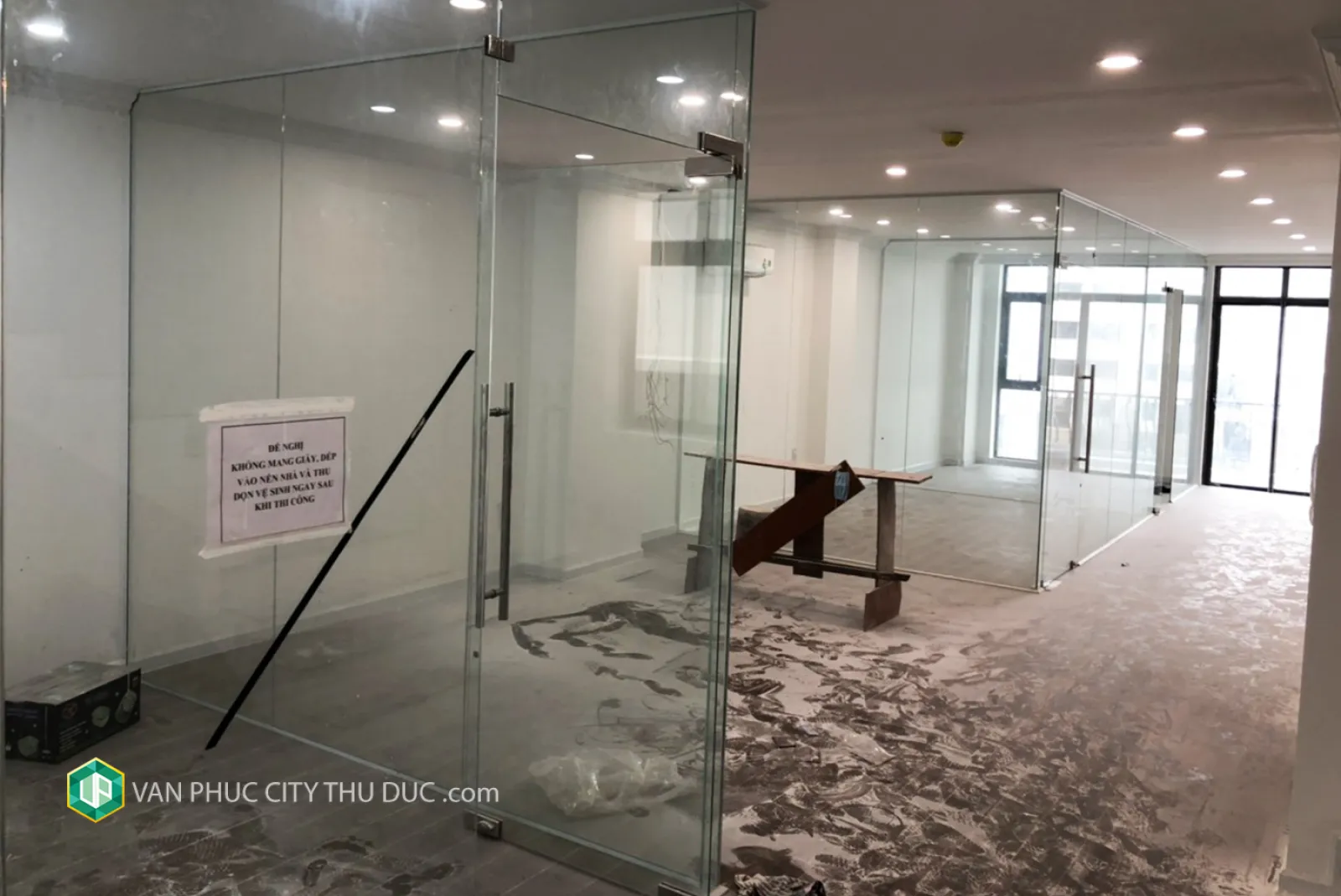 Cho thuê gấp nhà Vạn Phúc Thủ Đức ngay khu công viên hướng Tây Nam 154m2 (7x22m) mặt tiền đường 13m