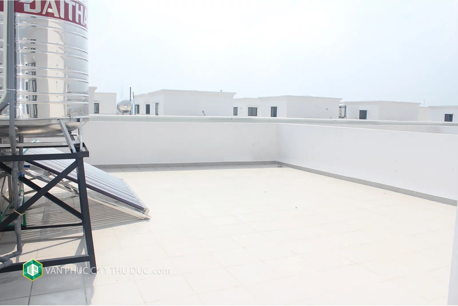 Cho thuê gấp nhà Vạn Phúc Thủ Đức ngay khu công viên hướng Tây Nam 154m2 (7x22m) mặt tiền đường 13m