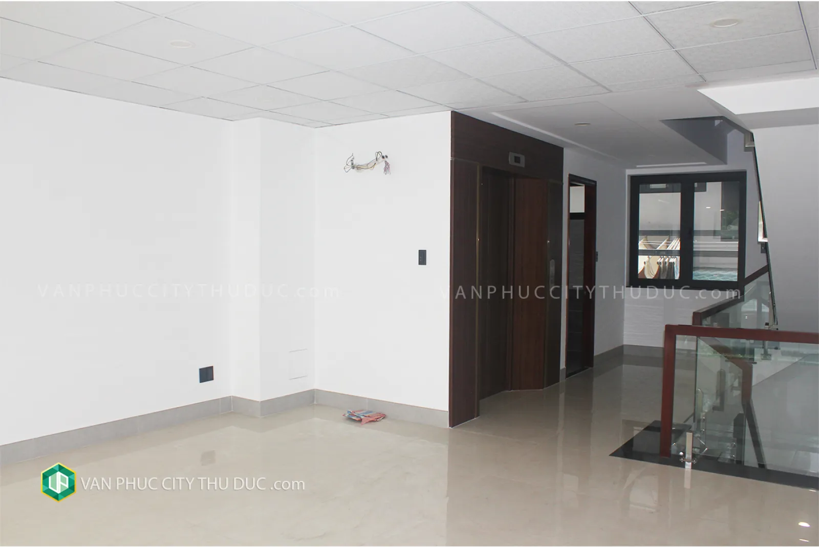 Cho thuê giá rẻ Shophouse Nguyễn Thị Nhung dọc theo trục đường sầm uất hướng Bắc 5x20 (100m2)