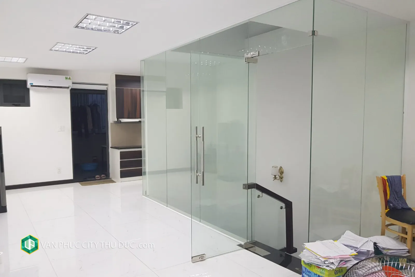 Cho thuê ngay nhà full nội thất 7x22 (154m2) mặt tiền đường 13m hướng Tây