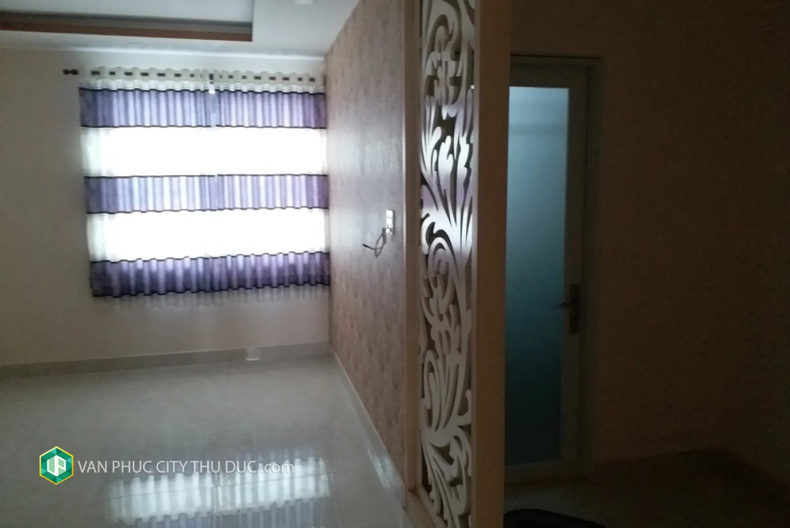 Cho thuê ngay nhà full nội thất Hầm + trệt + 2 lầu + sân thượng 154m2 (7x22m) mặt tiền đường 13m hướng Tây