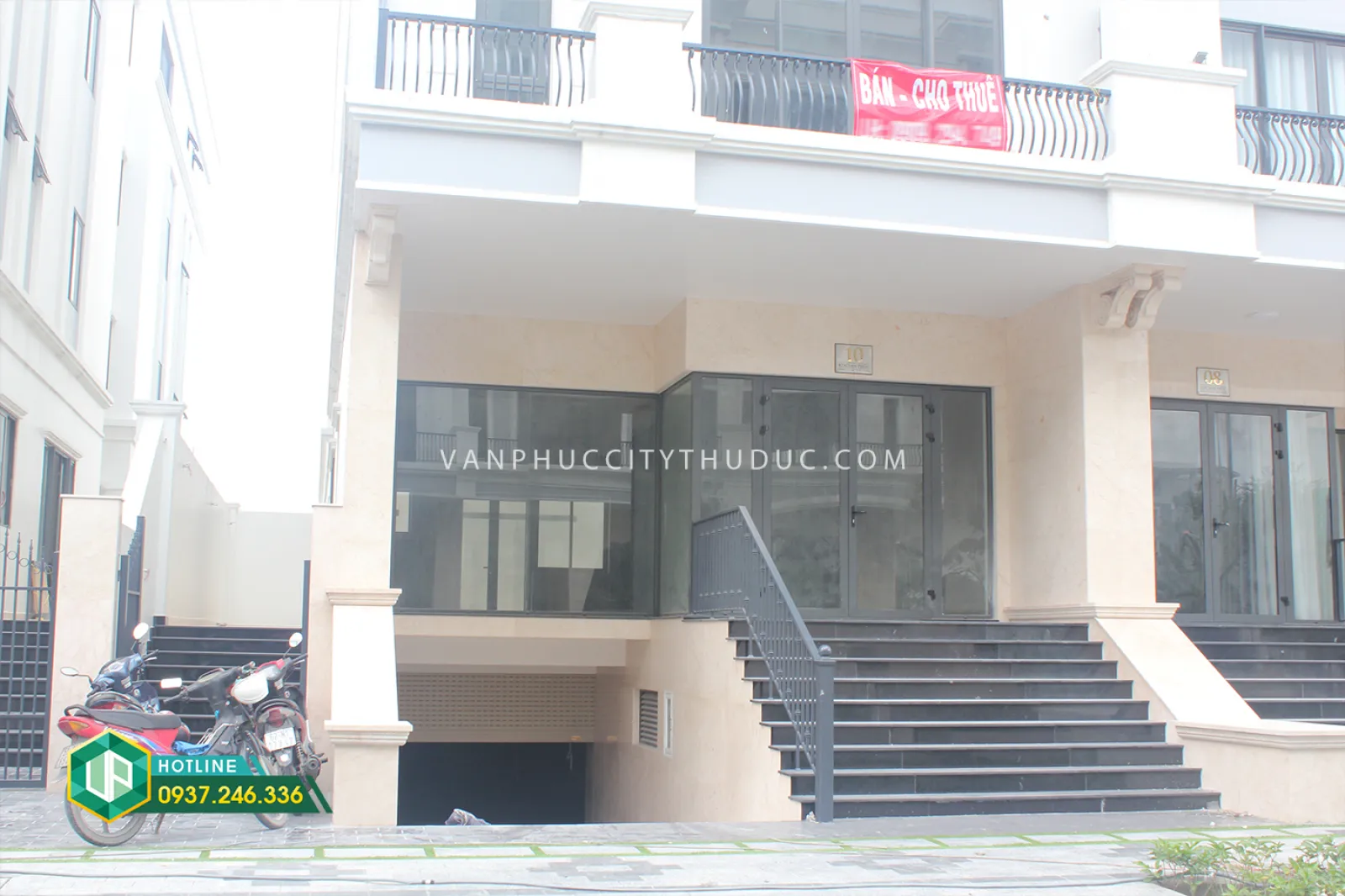 Cho thuê ngay nhà full nội thất Hầm + trệt + 2 lầu + sân thượng 7x22m 154m2 mặt đường 13m hướng Tây