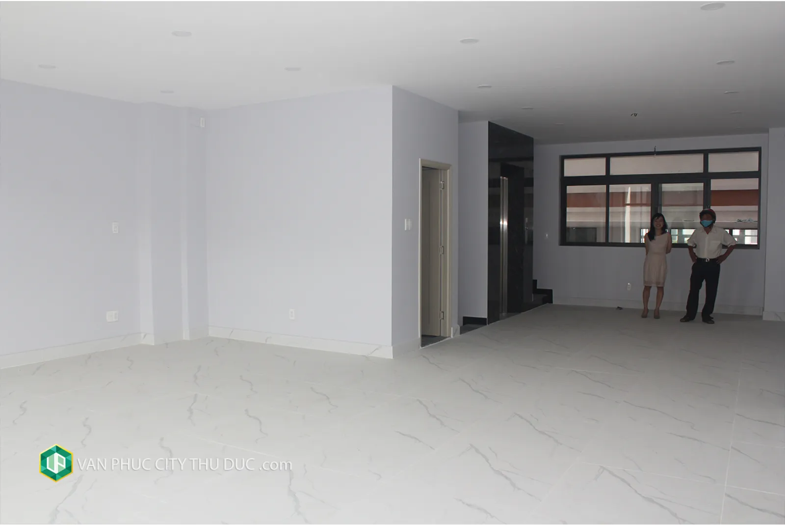 Cho thuê ngay nhà full nội thất hướng Tây 7x22m 154m2 mặt tiền đường 13m