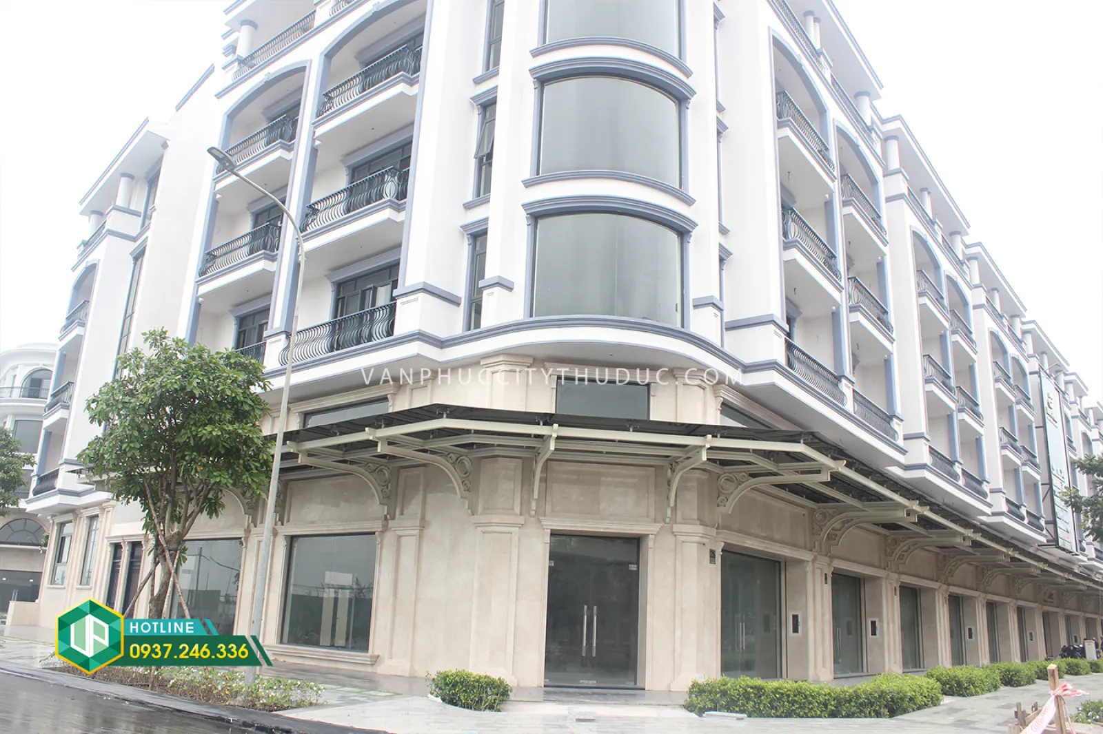 Dư chỗ cho thuê nhà thô Trệt + Lửng + 3 lầu 7x21 (147m2) đường lớn 16m hướng Tây