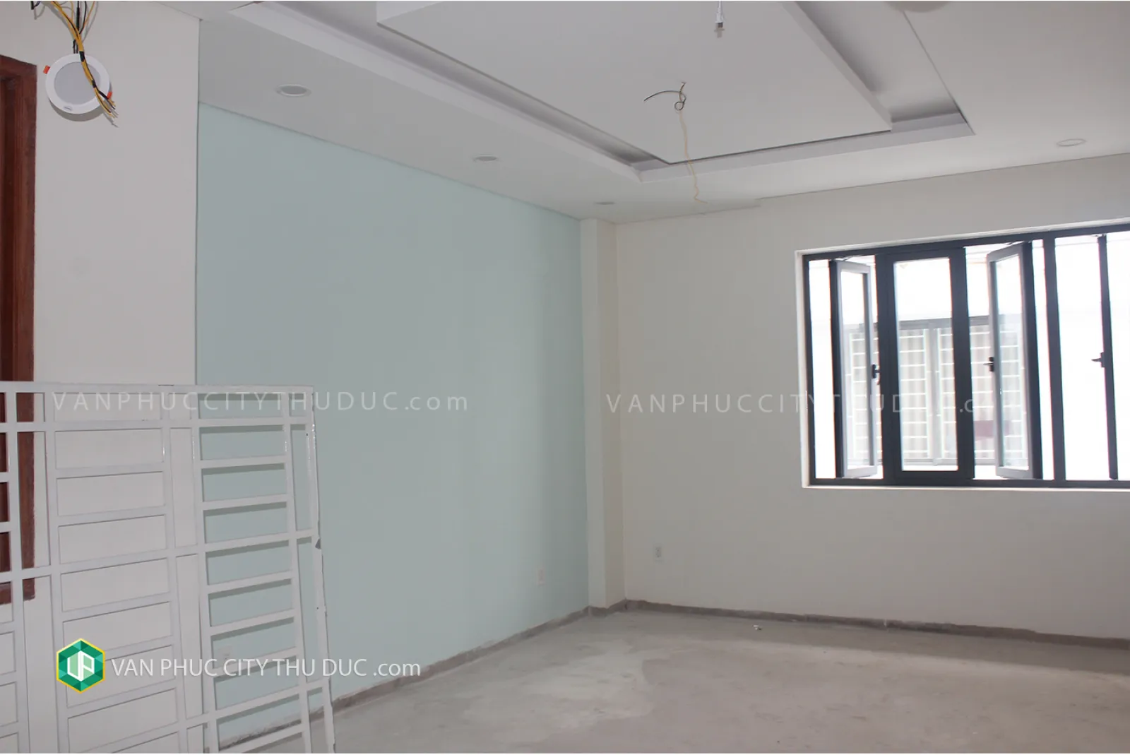 Dư chỗ cho thuê từng tầng riêng biệt kế bên Kênh Sông Trăng 7x19m 13m hướng Tây Bắc