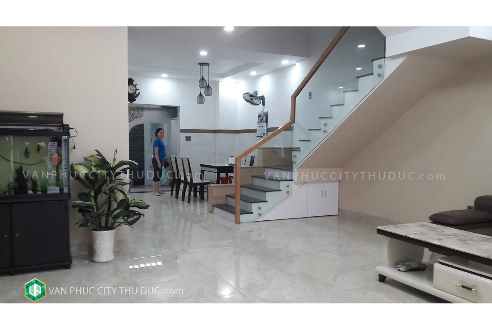 Dư chỗ cho thuê từng tầng riêng biệt kế bên Kênh Sông Trăng hướng Tây Bắc 7x19m 133m2 đường rộng 13m