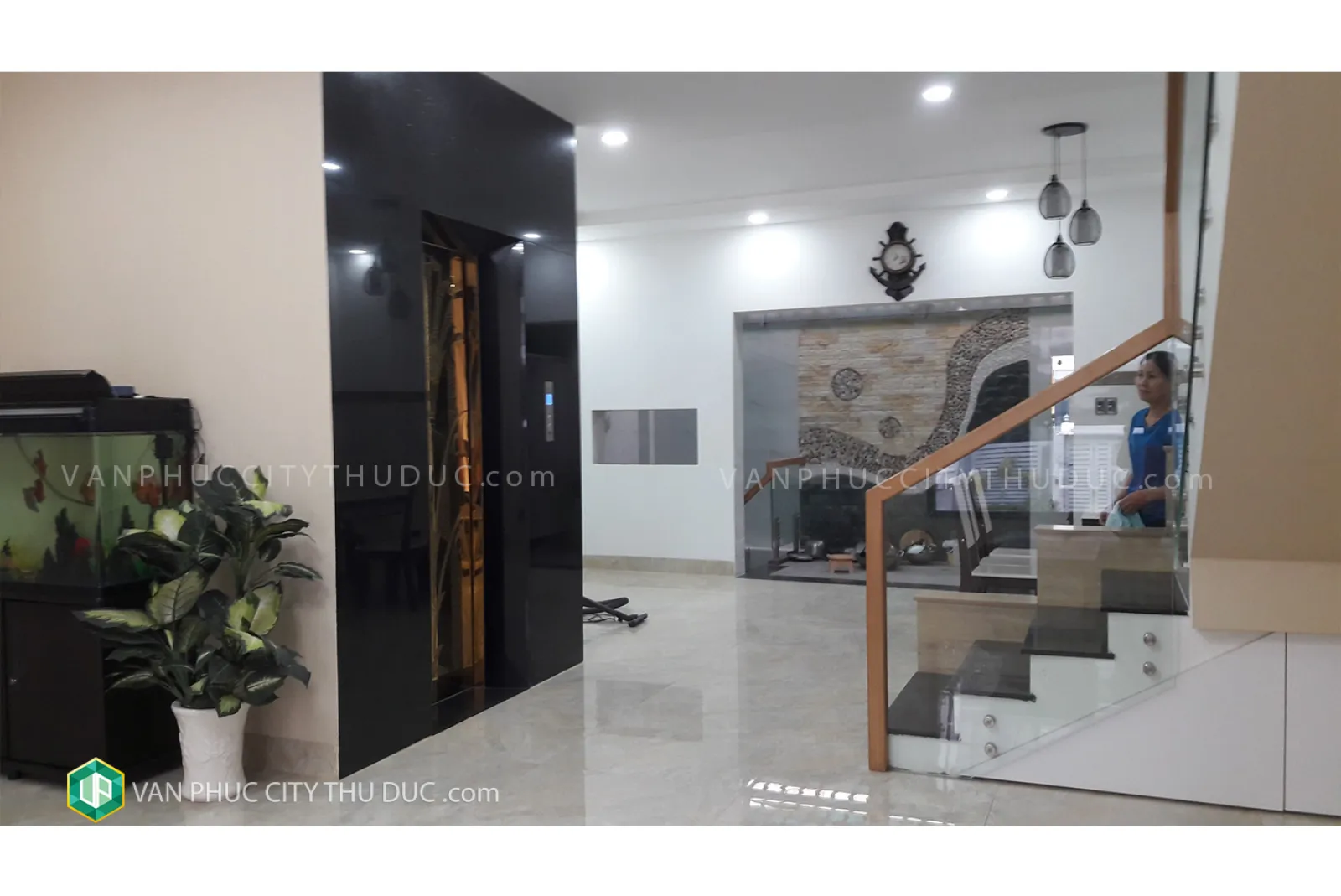 Dư chỗ cho thuê từng tầng riêng biệt kế bên Kênh Sông Trăng hướng Tây Bắc 7x19m 133m2 đường rộng 13m