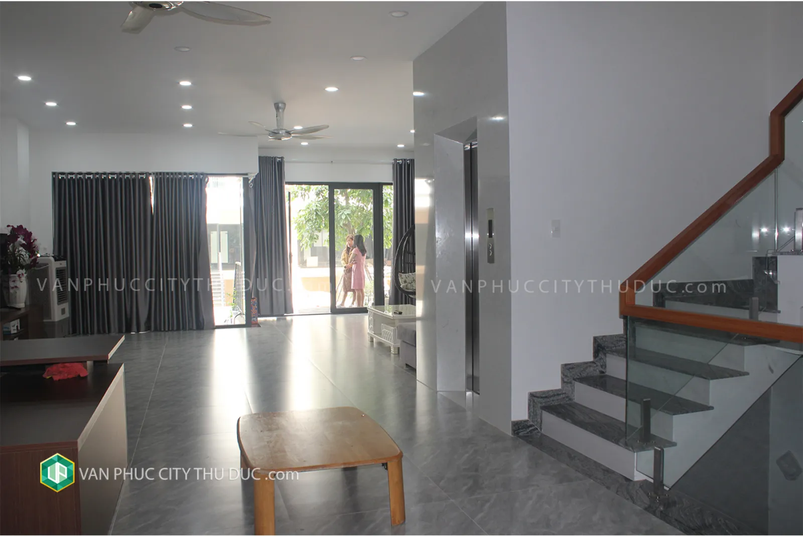 Dư chỗ cho thuê từng tầng riêng biệt kế bên Kênh Sông Trăng hướng Tây Bắc 7x19m