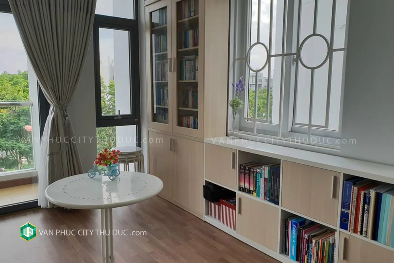 Khách cho thuê nhà phố Vạn Phúc ngay khu hồ bơi hướng Nam 120m2 (6x20m) đường lớn 25m