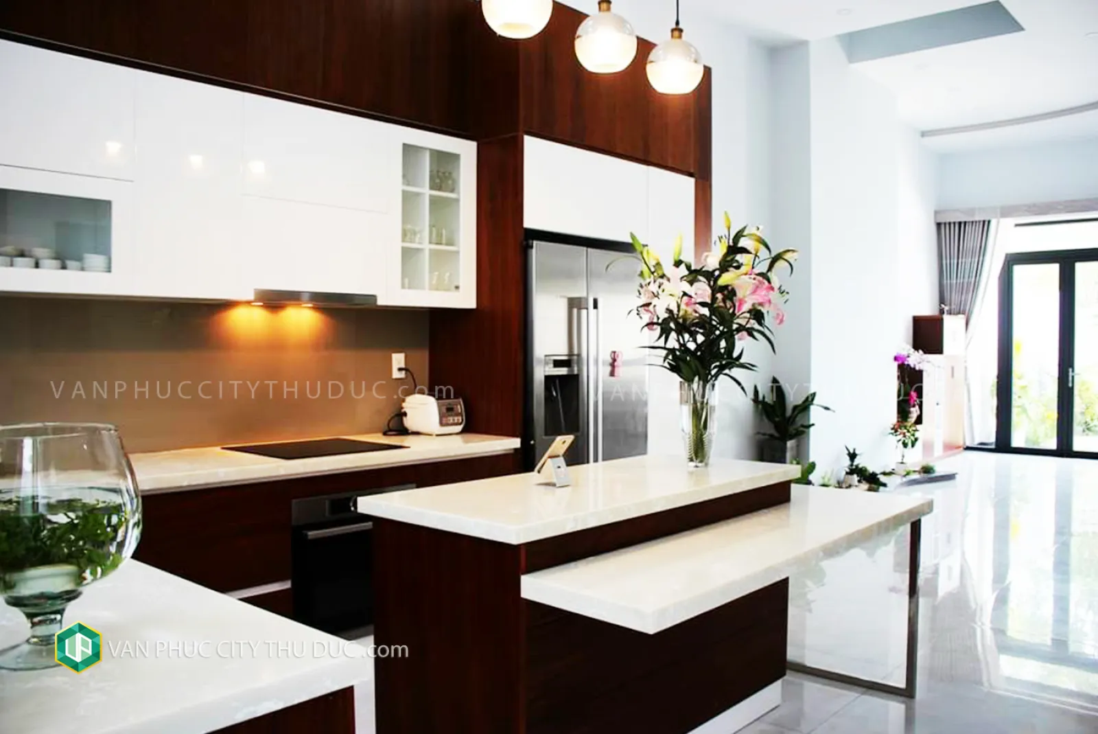 Khách cho thuê nhà phố Vạn Phúc ngay khu hồ bơi hướng Nam 120m2 (6x20m) đường lớn 25m